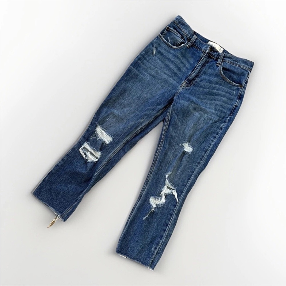 Abercrombie & Fitch The Mom High Rise Jeans Distressed Raw Hem Size 28/6S
